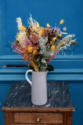 Camille. Bouquet sans vase 